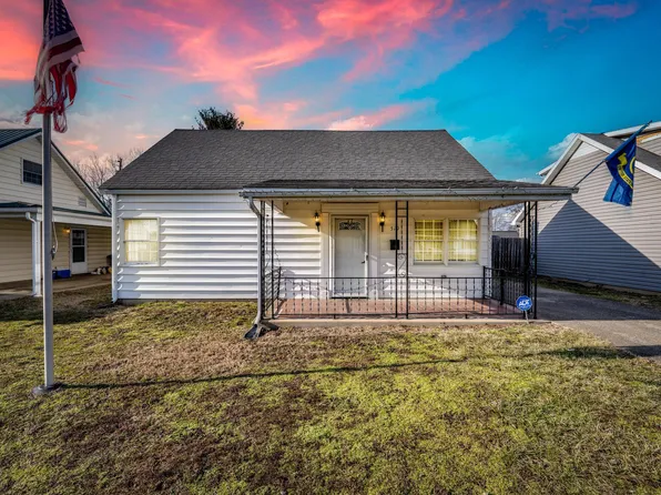519 E 4th St, Waverly, OH 45690