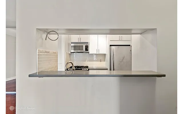 Rented by Douglas Elliman | media 11