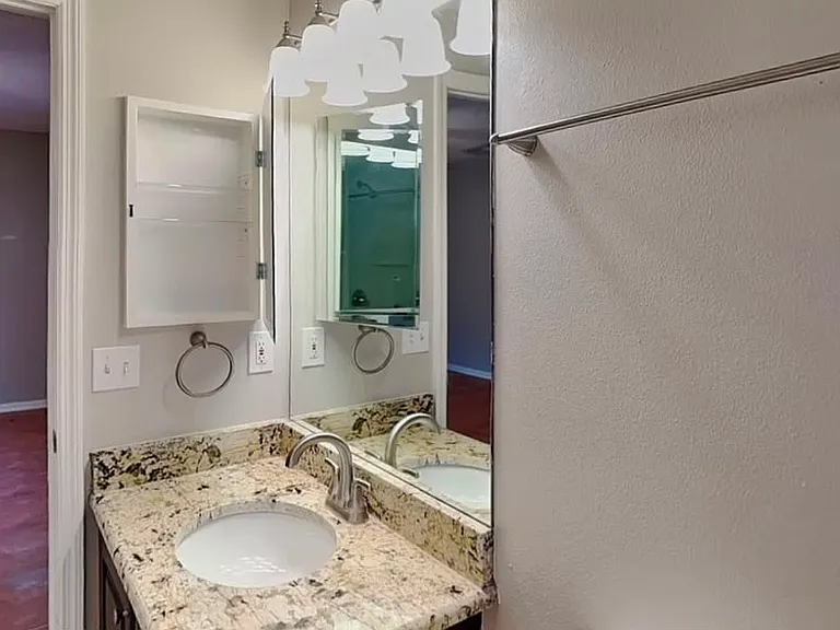 13522 Prestwick Dr — Photo 1