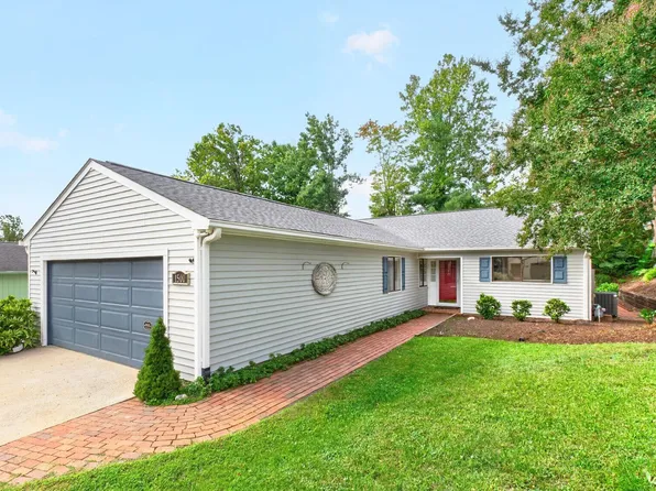 1500 Lake Forest Dr, Charlottesville, VA 22901