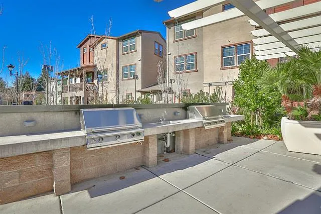 880 Apollo Pl — Photo 30