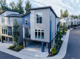 1307 150th Ln SW #2, Lynnwood, WA 98087