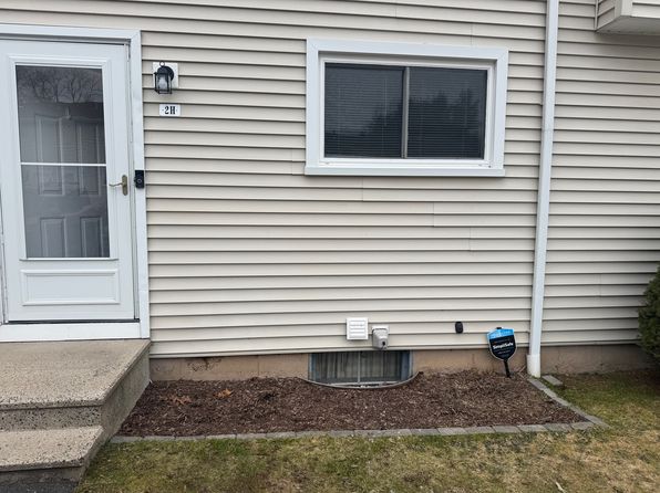 1081 New Haven Rd APT 2H