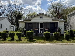 215 N Capital St, Suffolk, VA 23434