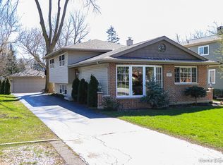 4717 Pershing Ave, Downers Grove, IL 60515