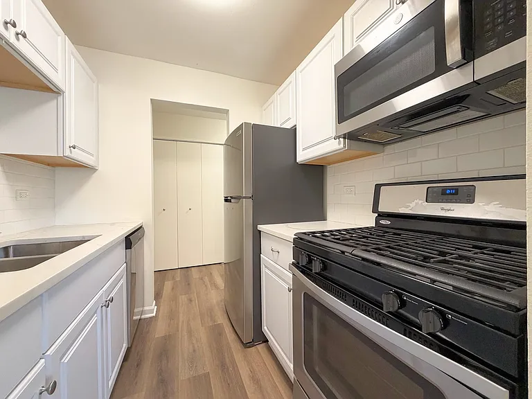 889 Trace Dr #107 — Photo 5
