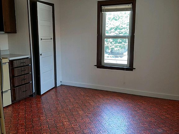 Kitchen is 12' x 10'