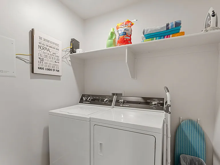466 N Ventura Ln #47 — Photo 28