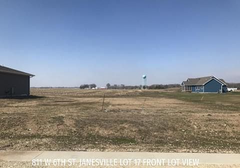 2nd image of 811 6th St Lot 17