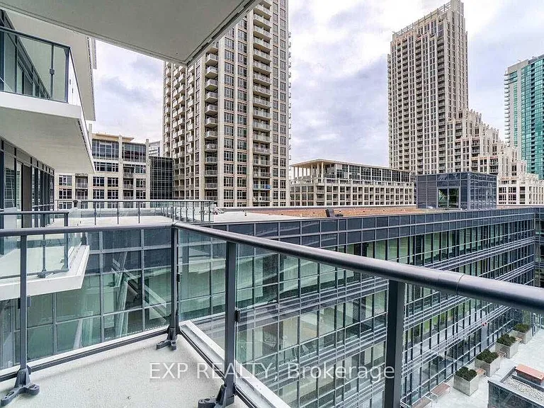 38 Iannuzzi St #813 — Photo 19
