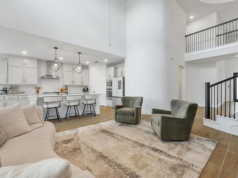 6220 Hilltop Plateau Dr — Photo 13