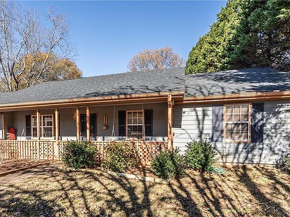 2nd image of 5056 Salem Rd