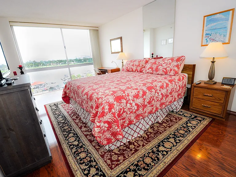 1710 Avenida Del Mundo #607 — Photo 3