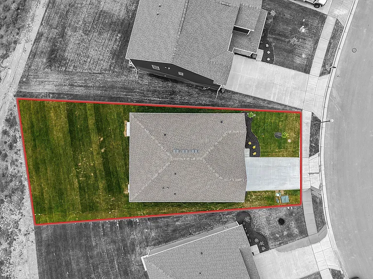 954 Sherwood Loop — Photo 39