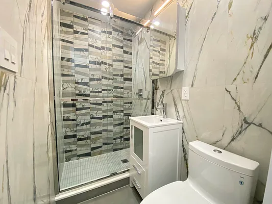 Rented by Oxford Property Group | media 18