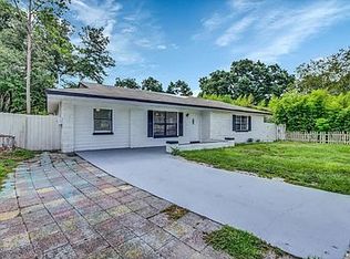 5127 Pine St, Seffner, FL 33584