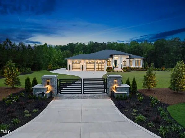 393 Barbee Rd, Apex, NC 27523