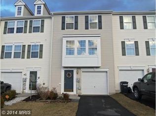 196 Rumbling Rock Rd, Hedgesville, WV 25427