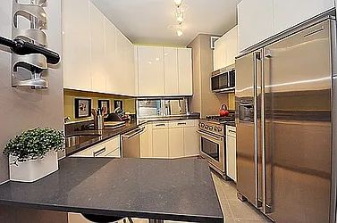 Sold by Nest Seekers International