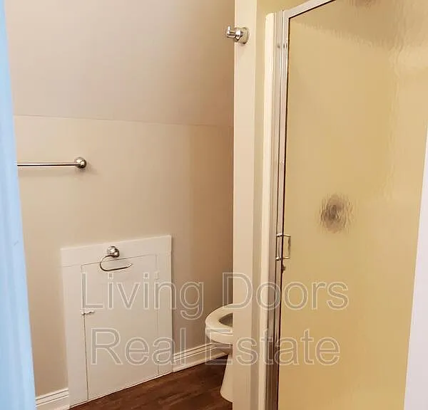 838 F St — Photo 21