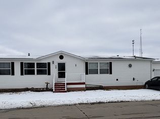 280 Quail Ridge Dr #101, Capac, MI 48014