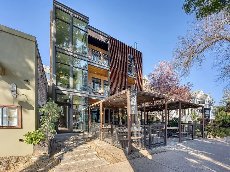 1813 Capitol Ave #200