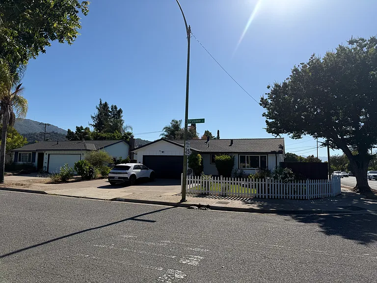 5601 Drysdale Dr — Photo 2