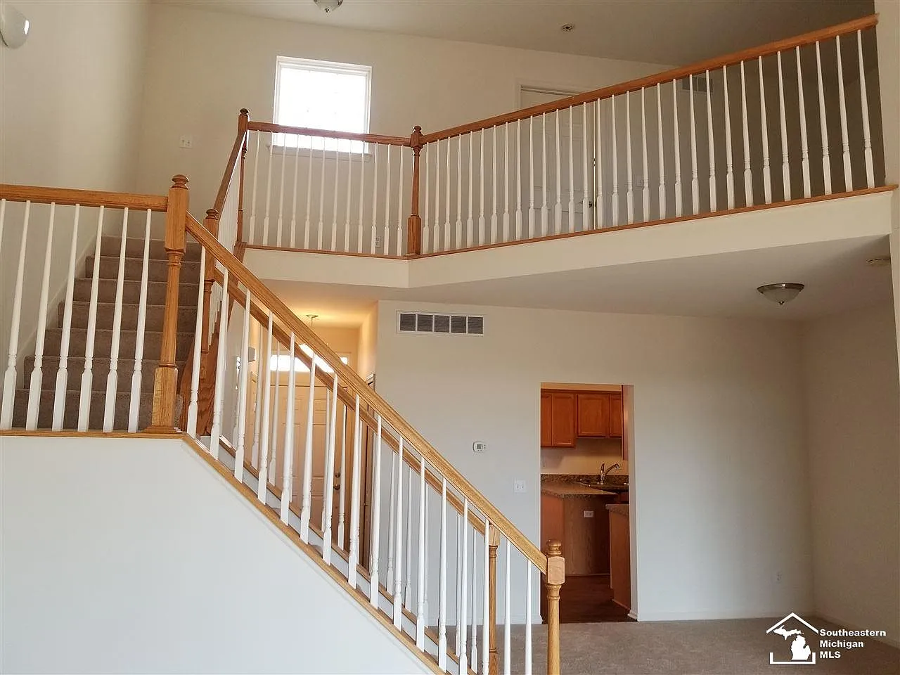 859 S Plum Village Dr photo 1