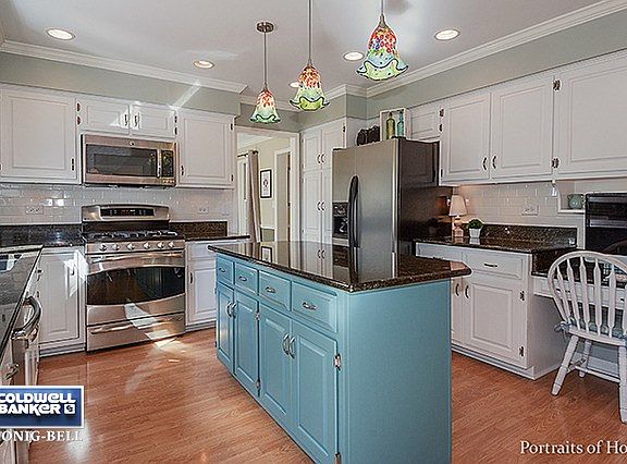 5th image of 16 Breckenridge Dr