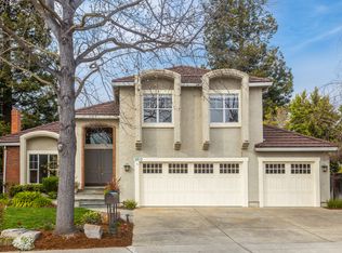 360 Apricot Ln, Mountain View, CA 94040