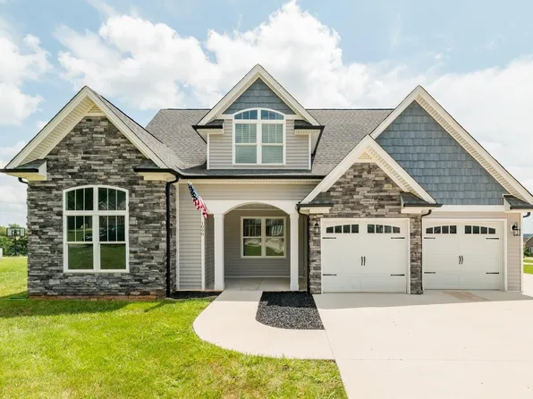 1098 Madison Mountain Ln, Forest, VA 24551