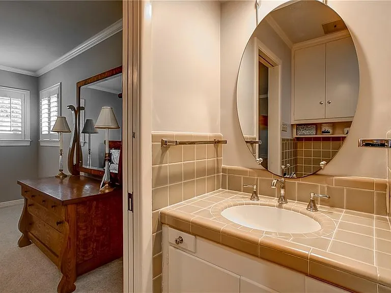 4309 Sarita Dr — Photo 24