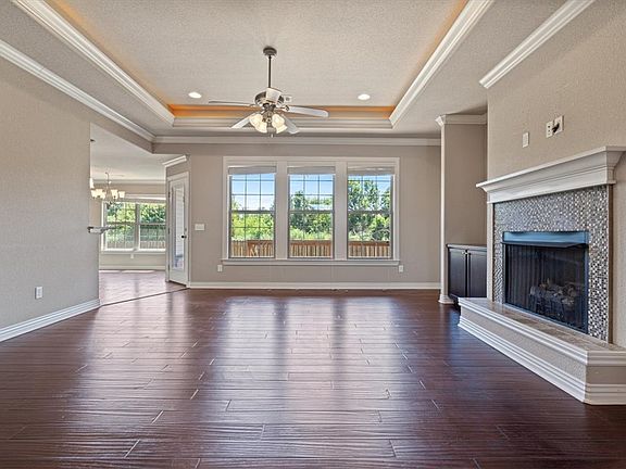 2nd image of 216 Callie Ln