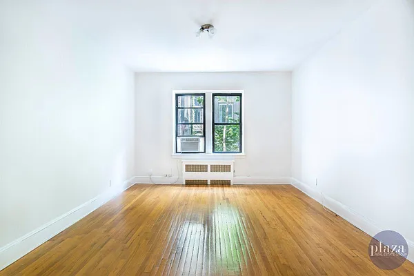 Rented by Plaza Real Estate Group | media 1