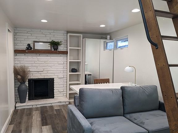 2nd image of 5300 21st Ave #1