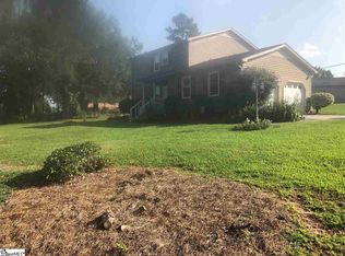 101 Maria Ln, Seneca, SC 29678