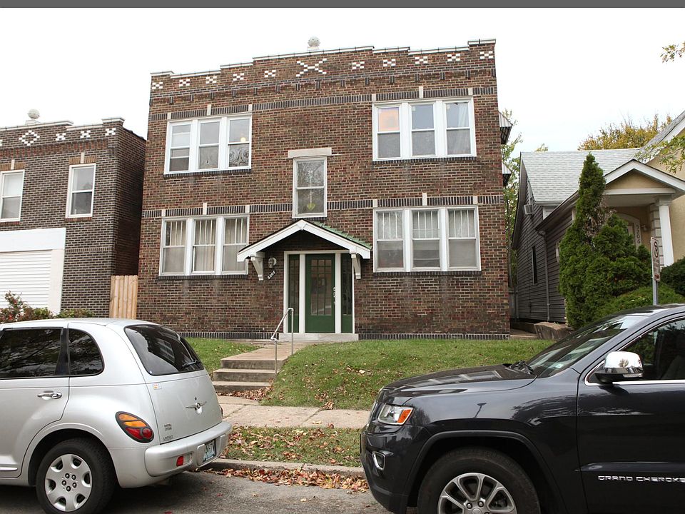 4-family brick building