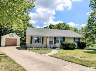 604 N Rohmann Ct, West Peoria, IL 61604