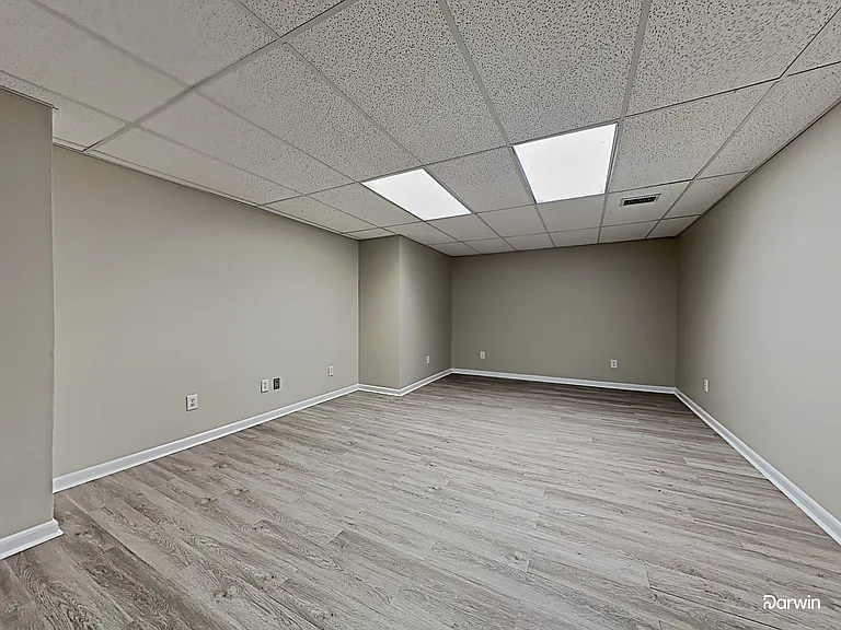 1729 Russet Crest Cir — Photo 13