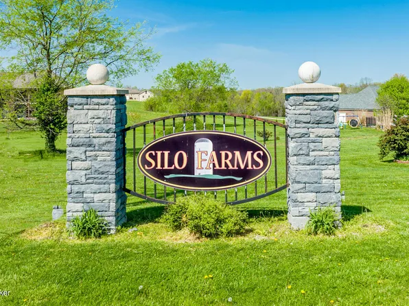 120 Crafton Dr, Taylorsville, KY 40071