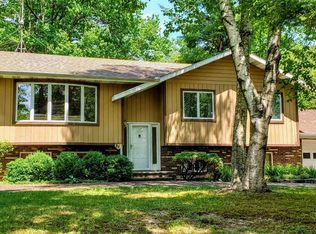 138 McCagg Rd, Valatie, NY 12184