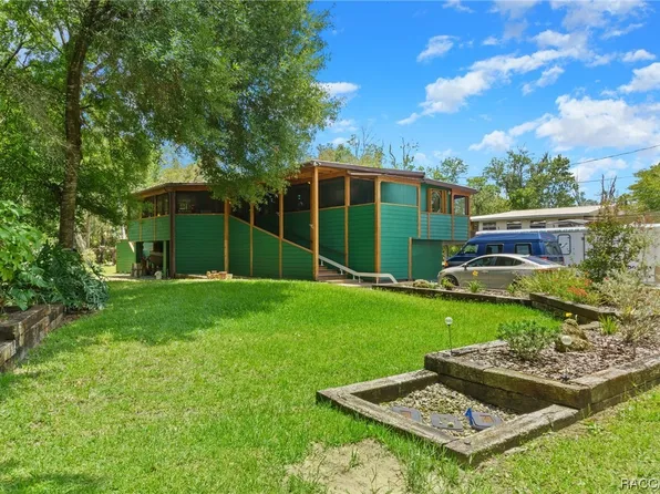 10572 W Fishbowl Dr, Homosassa, FL 34448