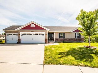 532 Prairie Creek Ct, Wentzville, MO 63385