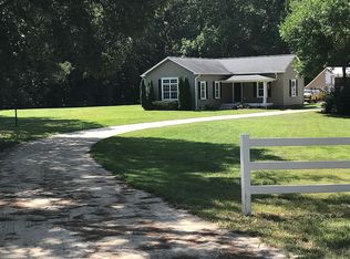 6624 Williams Landing Rd, Hayes, VA 23072