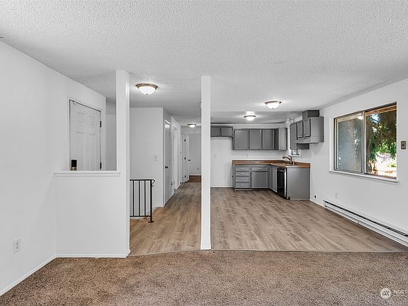 5th image of 1219 E 62nd Street