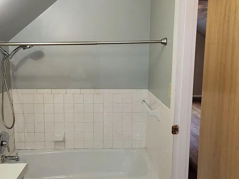 3915 S Orchard Ct — Photo 7
