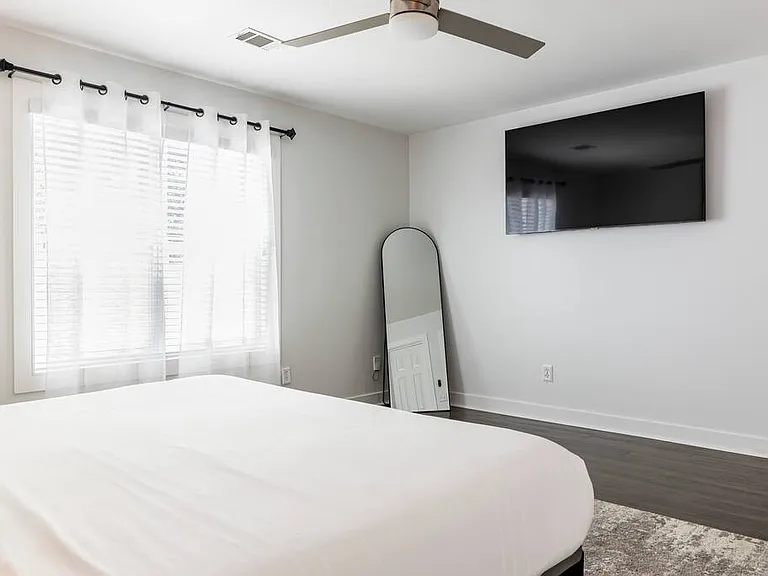 931 Sugar Oak Ln — Photo 21