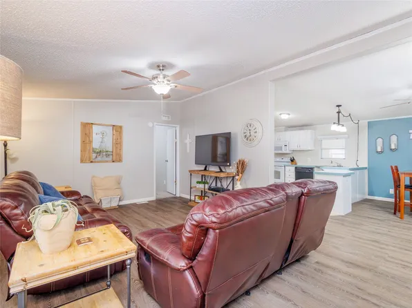 4300 Lake Shore Dr, May, TX 76857