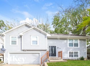 1603 S Concord Ct, Independence, MO 64058