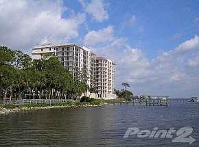 Sommerset Riverfront